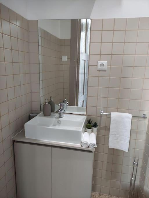 Appartamento Alvares Cabral Apartamento C OOporto Esterno foto