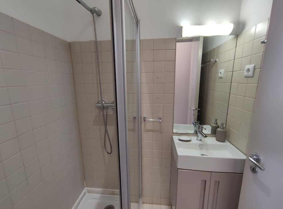 Appartamento Alvares Cabral Apartamento C OOporto Esterno foto